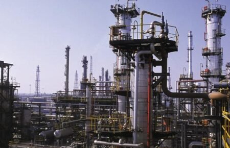 Investors monitoring stock market movements as crude oil prices rise.